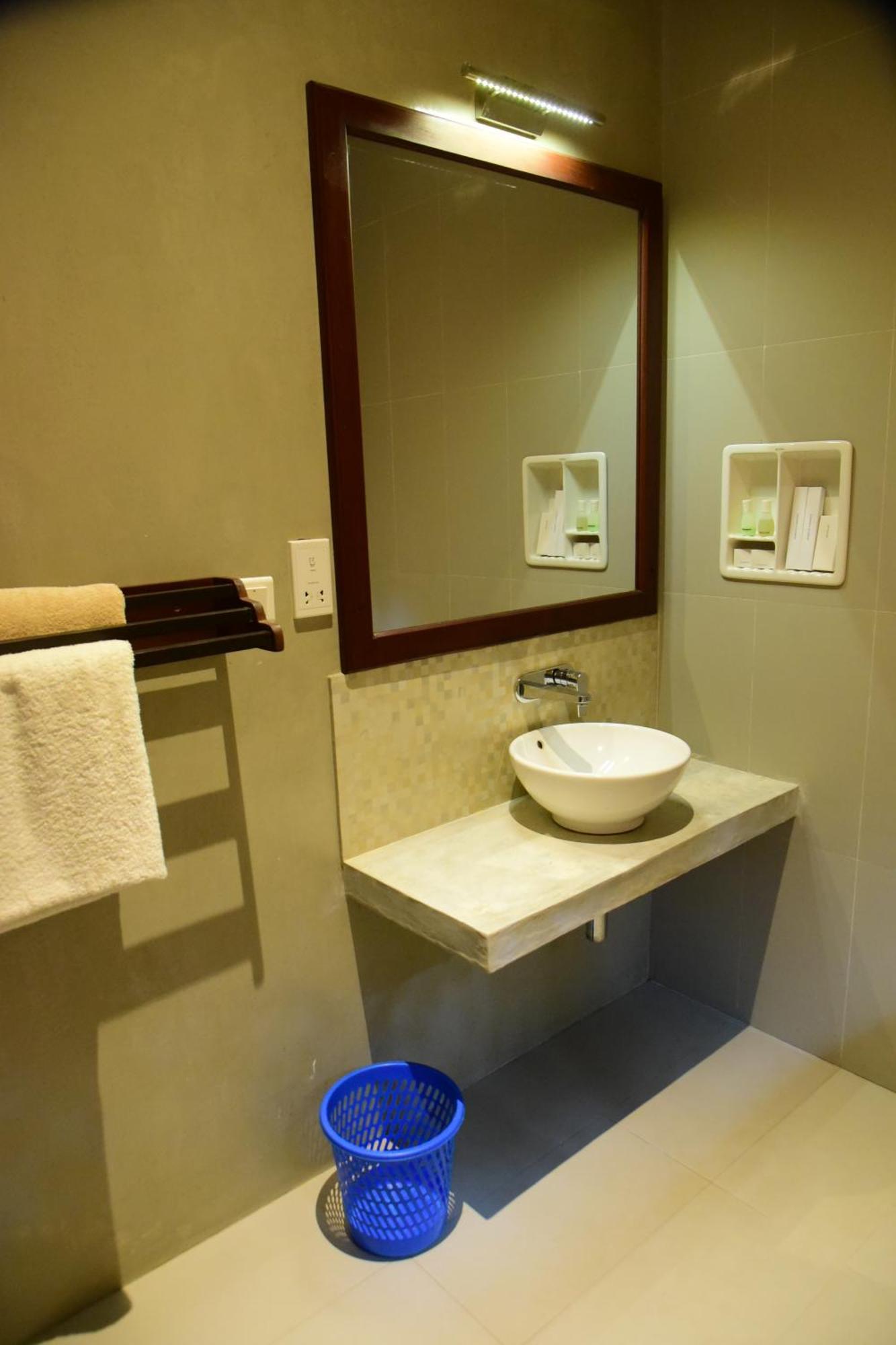 Tranquil Hotell Hikkaduwa Exteriör bild